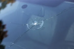 Why You Shouldn’t Ignore a Chipped Windscreen